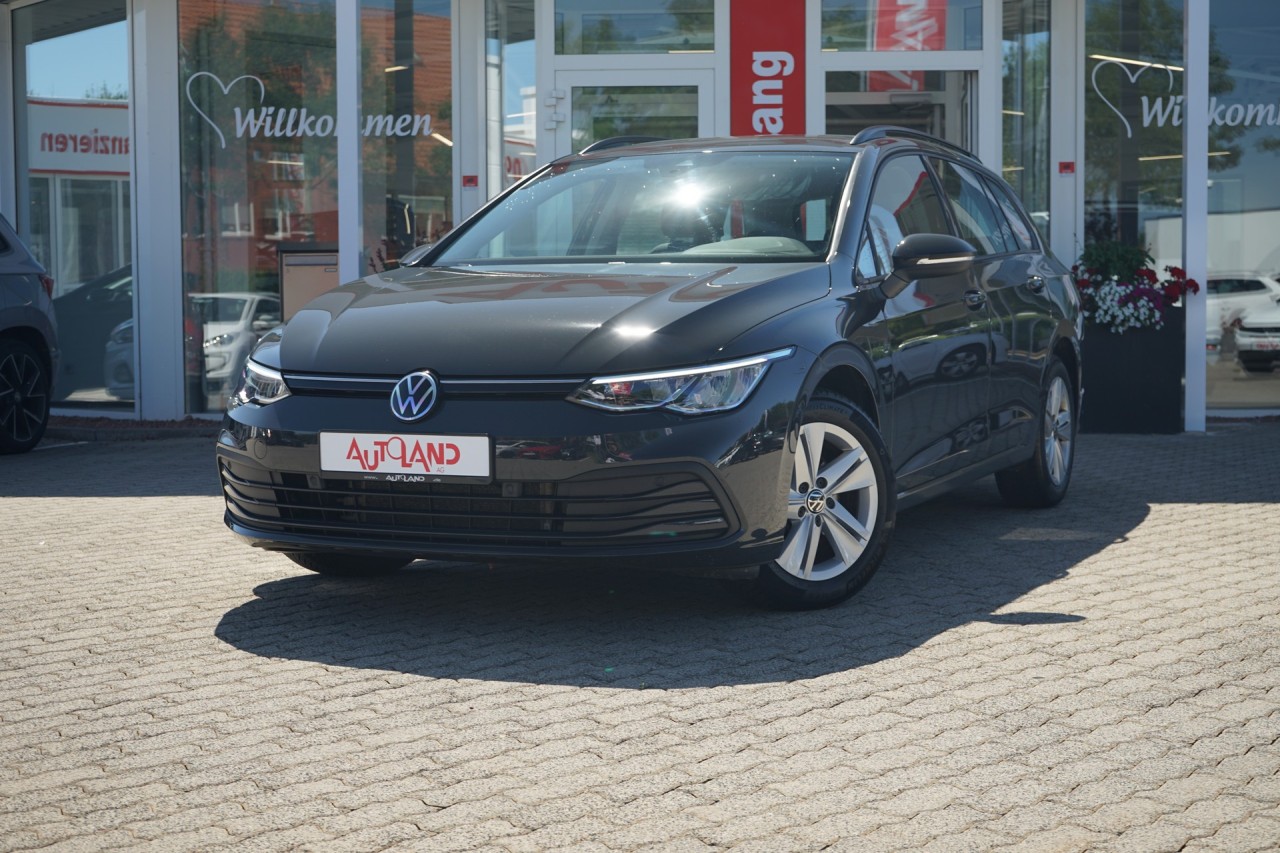 VW Golf VIII Variant 1.0 TSI