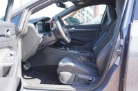 VW Golf VIII Variant R-Line DSG
