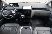 Hyundai Staria 2.2 T-GDI Signature DCT 4WD