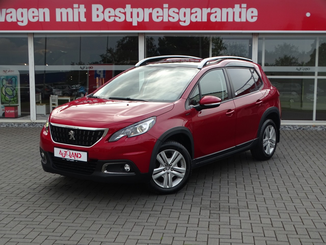 Peugeot 2008 1.2 PureTech Signature Aut.