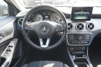 Mercedes-Benz GLA 180 Urban AT