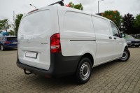 Mercedes-Benz Vito 110 Worker lang