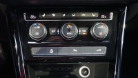 VW Touran 1.5 TSI R-Line