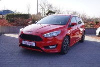 Ford Focus Turnier 1.0 EB ST Line PDC Tempomat USB