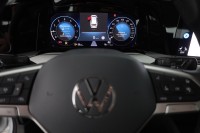 VW Golf VIII Variant 1.5 eTSI DSG