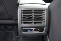 VW Golf VIII Variant 1.5 TSI R-Line