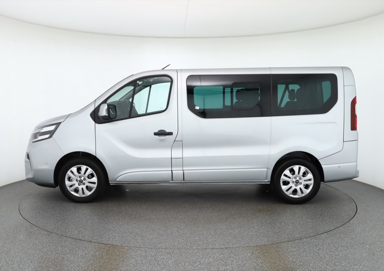 Nissan Primastar 2.0 Kombi Tekna dCi