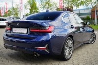BMW 330 330dA Luxury Line