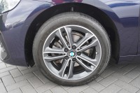 BMW 216 i Sport Line