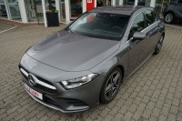 Mercedes-Benz A 180 A180 AMG Line