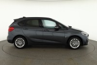 BMW 225 xe Advantage