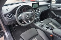 Mercedes-Benz A 200 A200 AMG Line