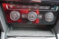 VW Passat Variant 2.0 TDI R-Line