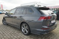 VW Golf VIII Variant 2.0 R-Line DSG