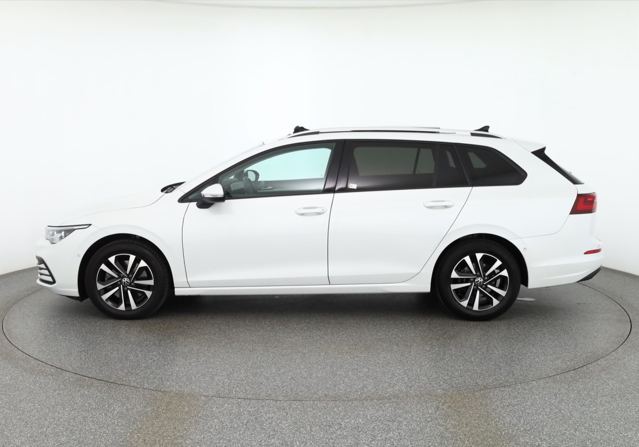 VW Golf VIII Variant 2.0 TDI DSG