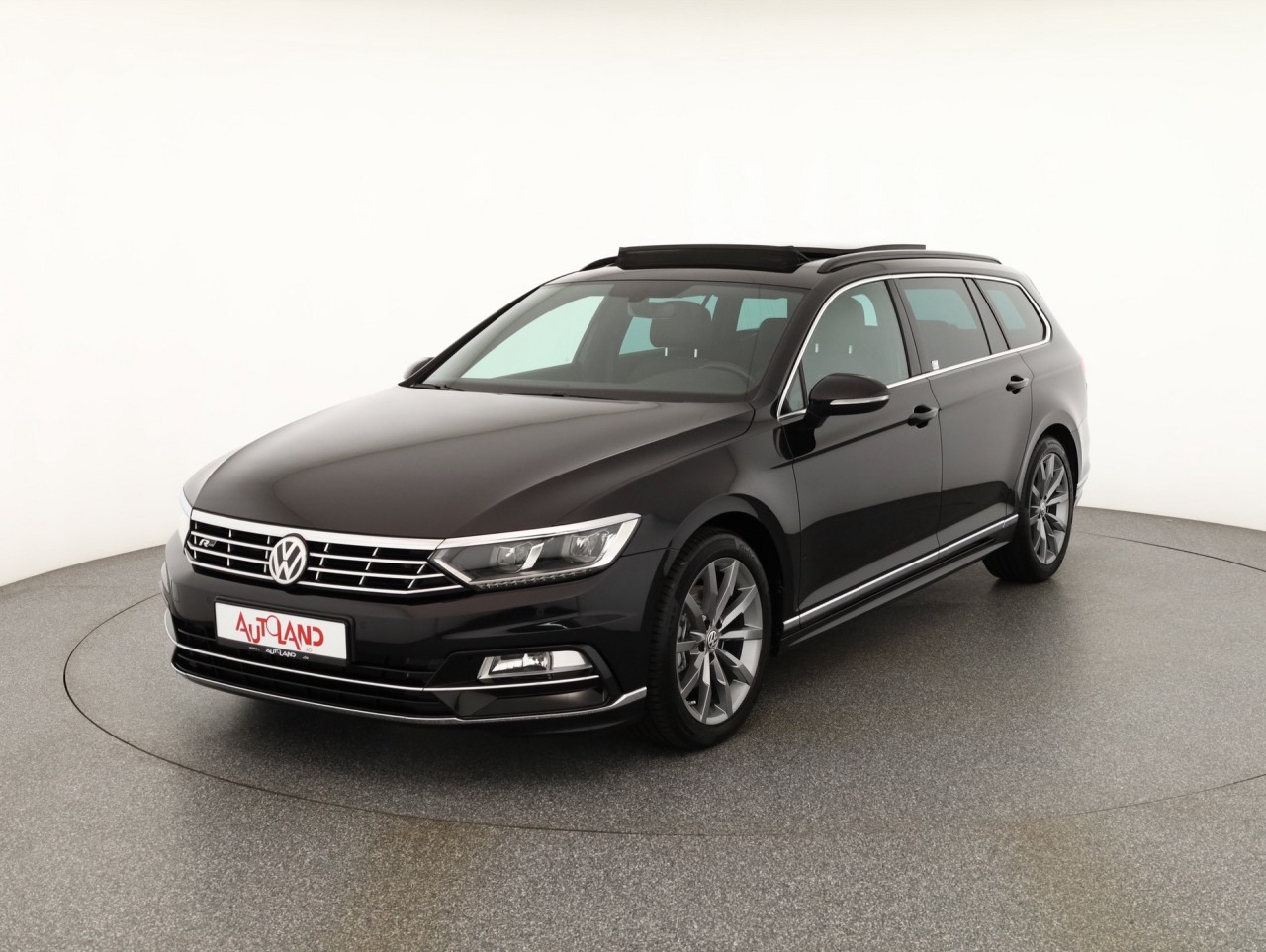 VW Passat Variant 2.0 TSI DSG R-Line