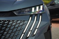 Peugeot 3008 GT 1.2 Hybrid 145 Aut.