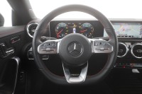 Mercedes-Benz CLA 200 Shooting Brake AMG Line