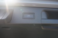 VW Passat Variant 2.0 TDI Elegance R-Line