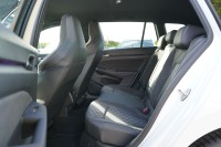 VW Golf VIII Variant 1.5 eTSI R-Line DSG