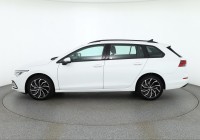Vorschau: VW Golf VIII Variant 1.0 eTSI DSG Life