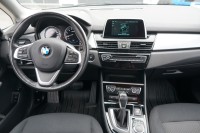 BMW 225 xe Advantage