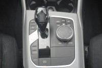 BMW 320 i xDrive Advantage