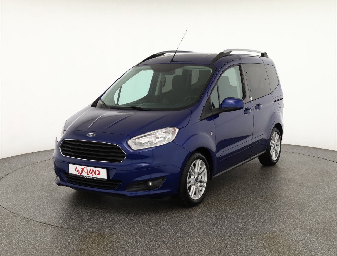 Ford Tourneo Courier 1.0 EB