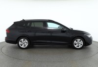 VW Golf VIII Variant 1.5 eTSI DSG