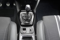 Opel Corsa F 1.2 GS
