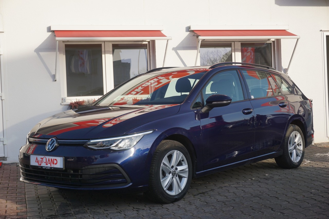 VW Golf VIII Variant 1.5 TSI Life