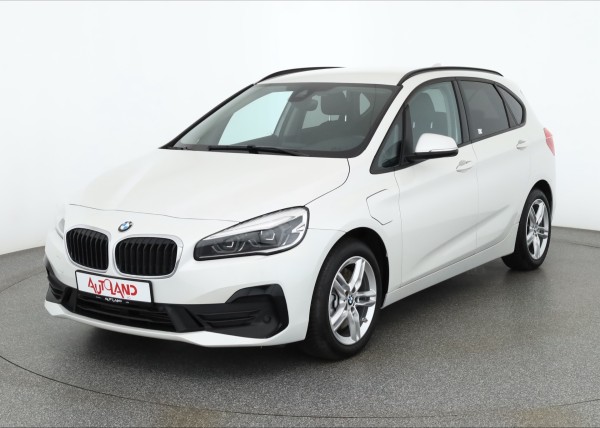 BMW 225 xe xDrive Advantage