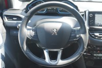 Peugeot 2008 1.2 PureTech Crossway
