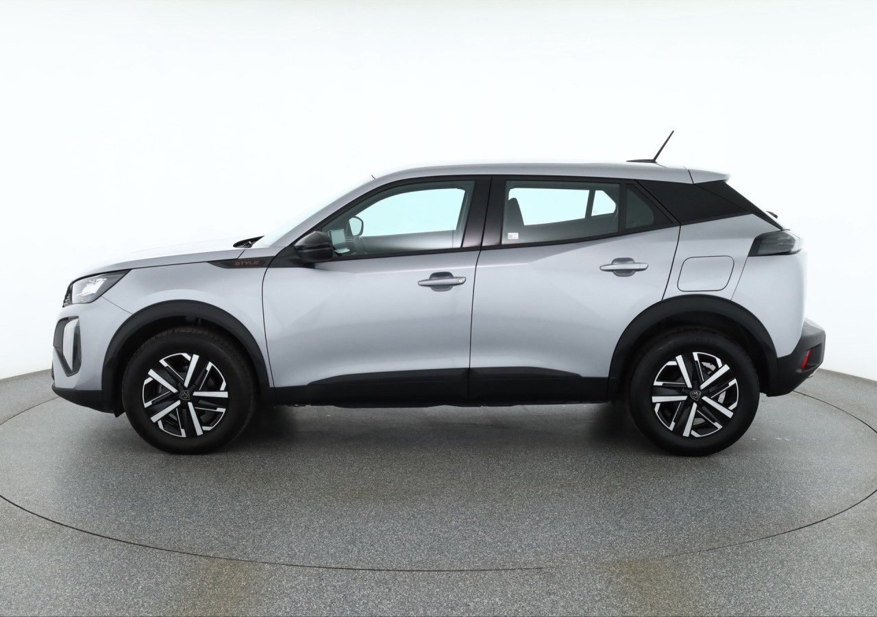 Peugeot 2008 PureTech 130 Aut.