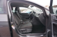 VW Golf VII Variant Sound