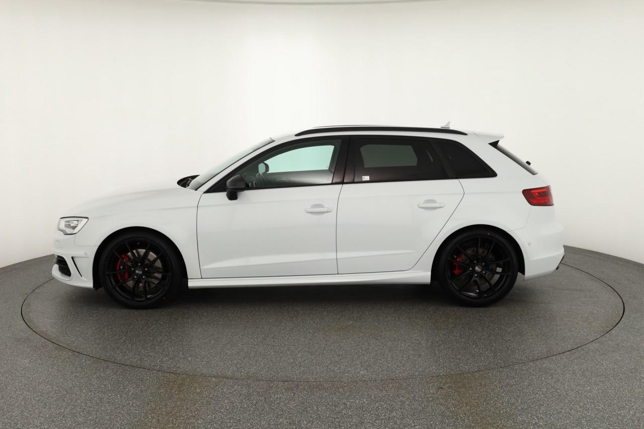 Audi S3 Sportback 2.0 TFSI quattro S-Tronic