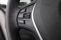BMW 320 i Touring Advantage