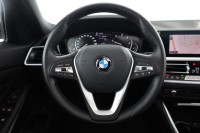 BMW 318 318d Mild Hybrid Advantage