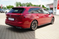 VW Golf VIII 1.5 eTSI R-Line DSG
