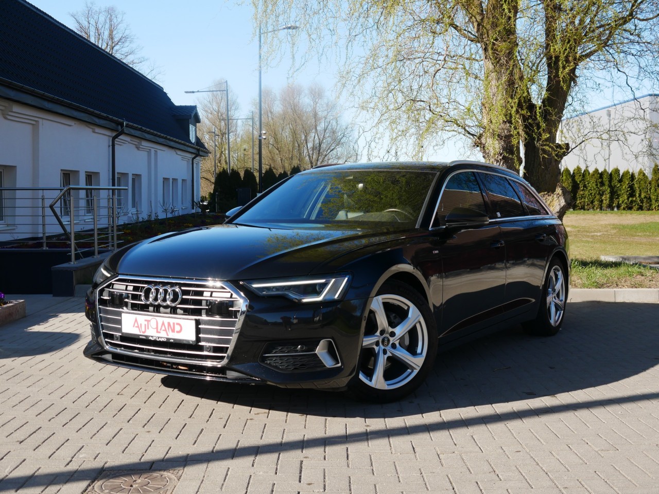Audi A6 Avant 40 2.0 TDI S line