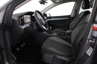 VW Golf VIII Variant 1.5 TSI Goal