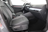 VW Golf VIII Variant 1.5 TSI Goal