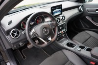 Mercedes-Benz GLA 180 AMG Line