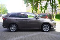 Mitsubishi Outlander 2.4Hybrid PHEV Plus 4WD CVT