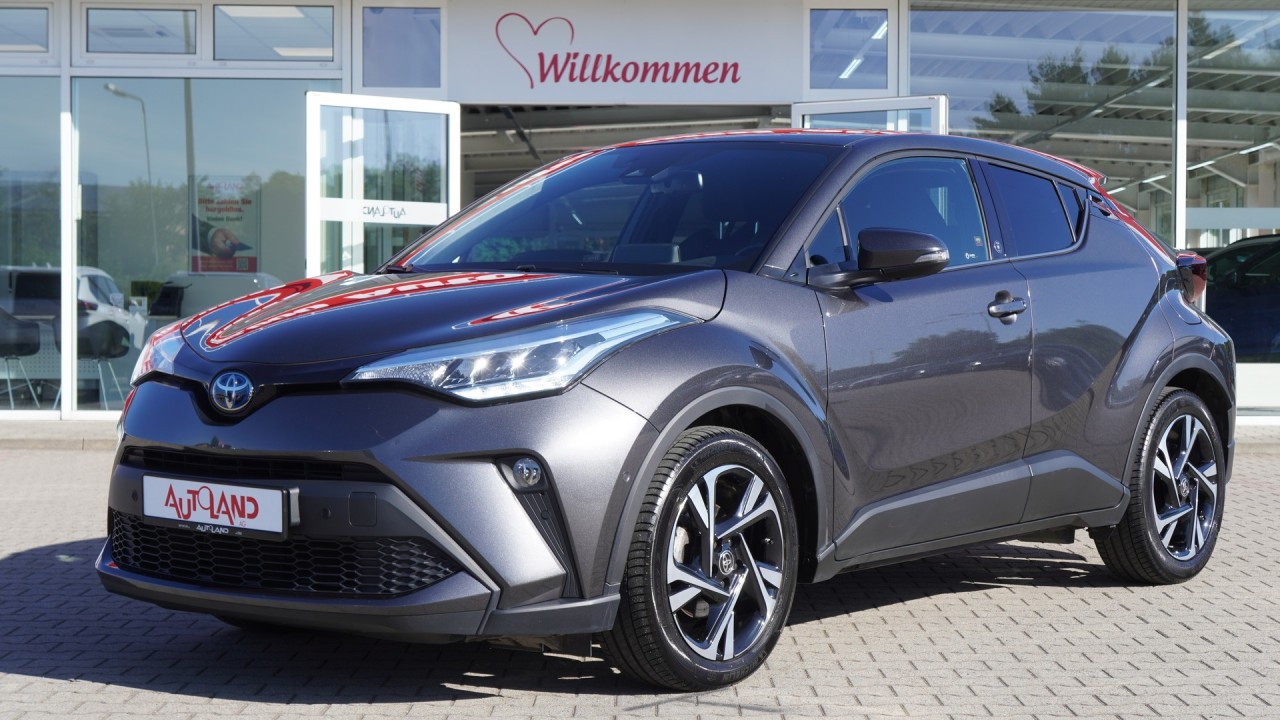 Toyota C-HR 2.0 Hybrid Team