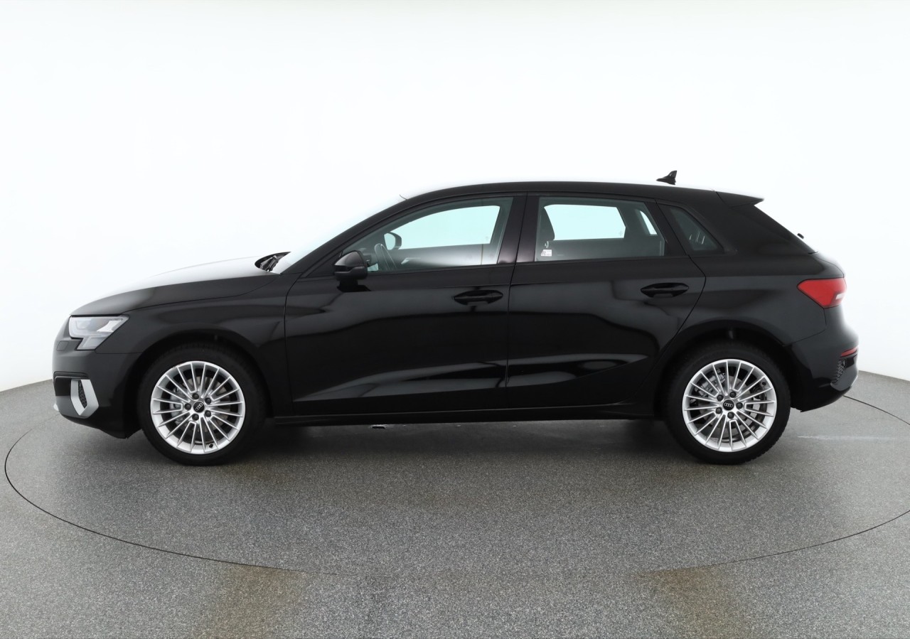 Audi A3 Sportback 30 TFSI advanced