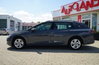 VW Golf VIII Variant Life eTSI