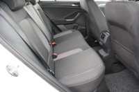VW T-Roc 1.5 16V TSI Active Standhzg.