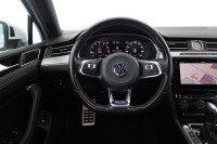 VW Passat Variant 2.0 TSI 4Motion R-Line