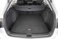 VW Golf VIII Variant 1.0 eTSI DSG